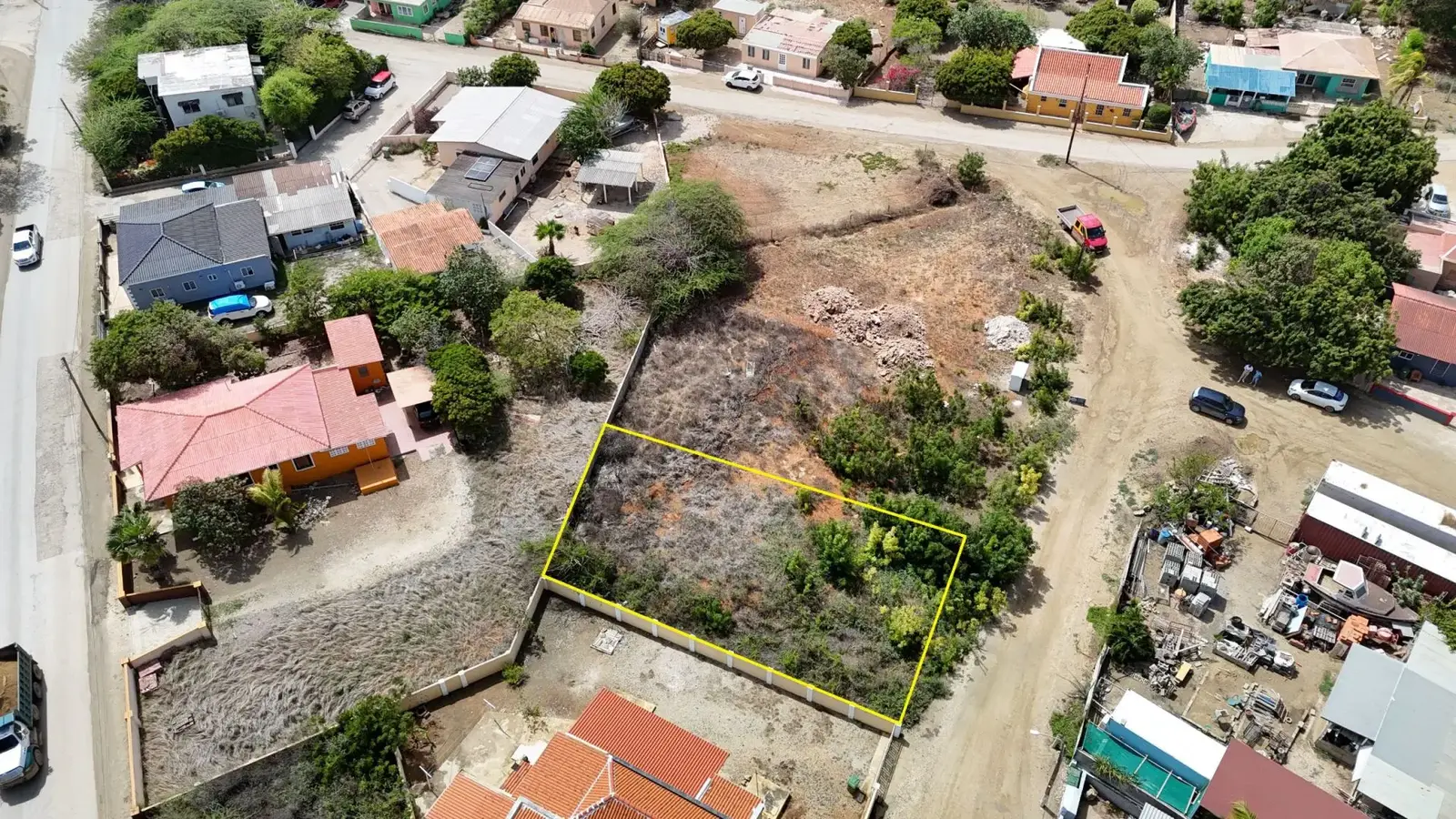 Harika Bir Mahallede Konut İnşaatı İçin Boş Arazi
