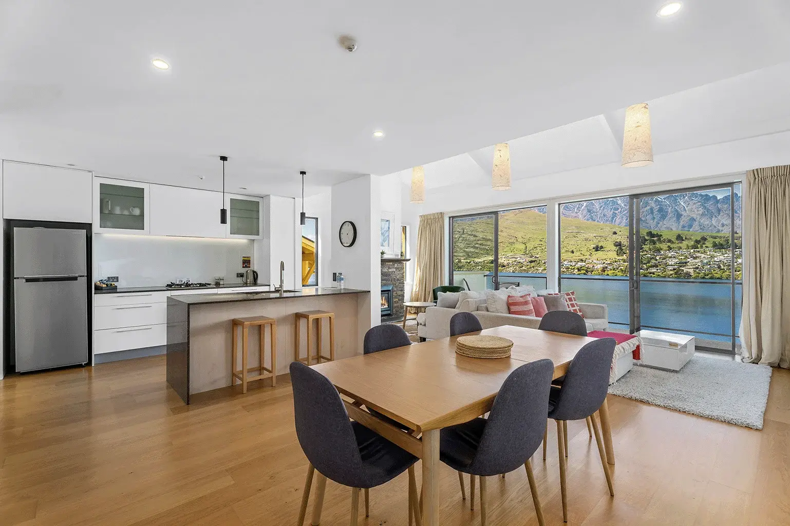 فيلا جبال الألب مع مناظر بانورامية رائعة