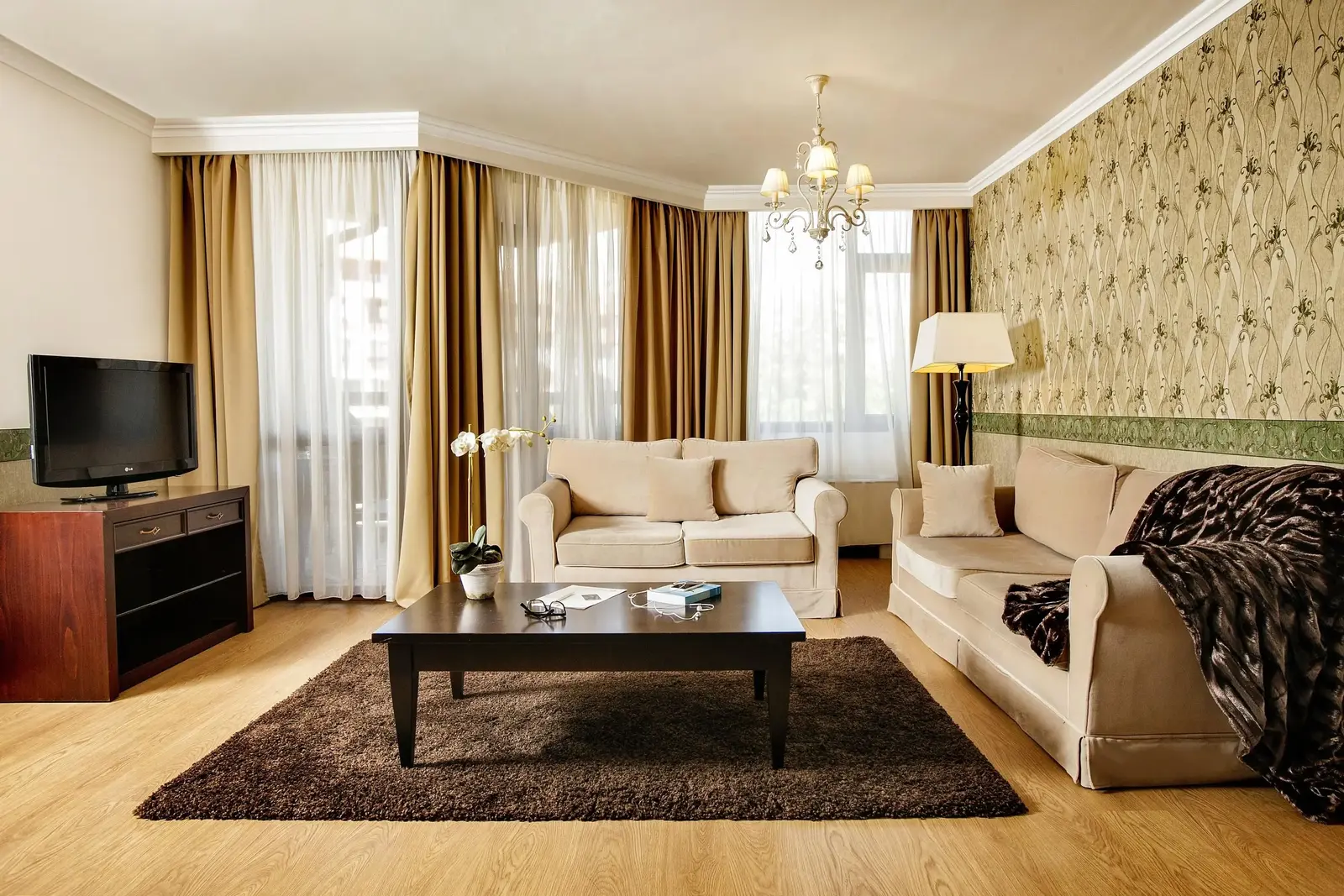 Yıl Boyu Aktiviteler Sunan Lüks Dağ Tatil Köyü