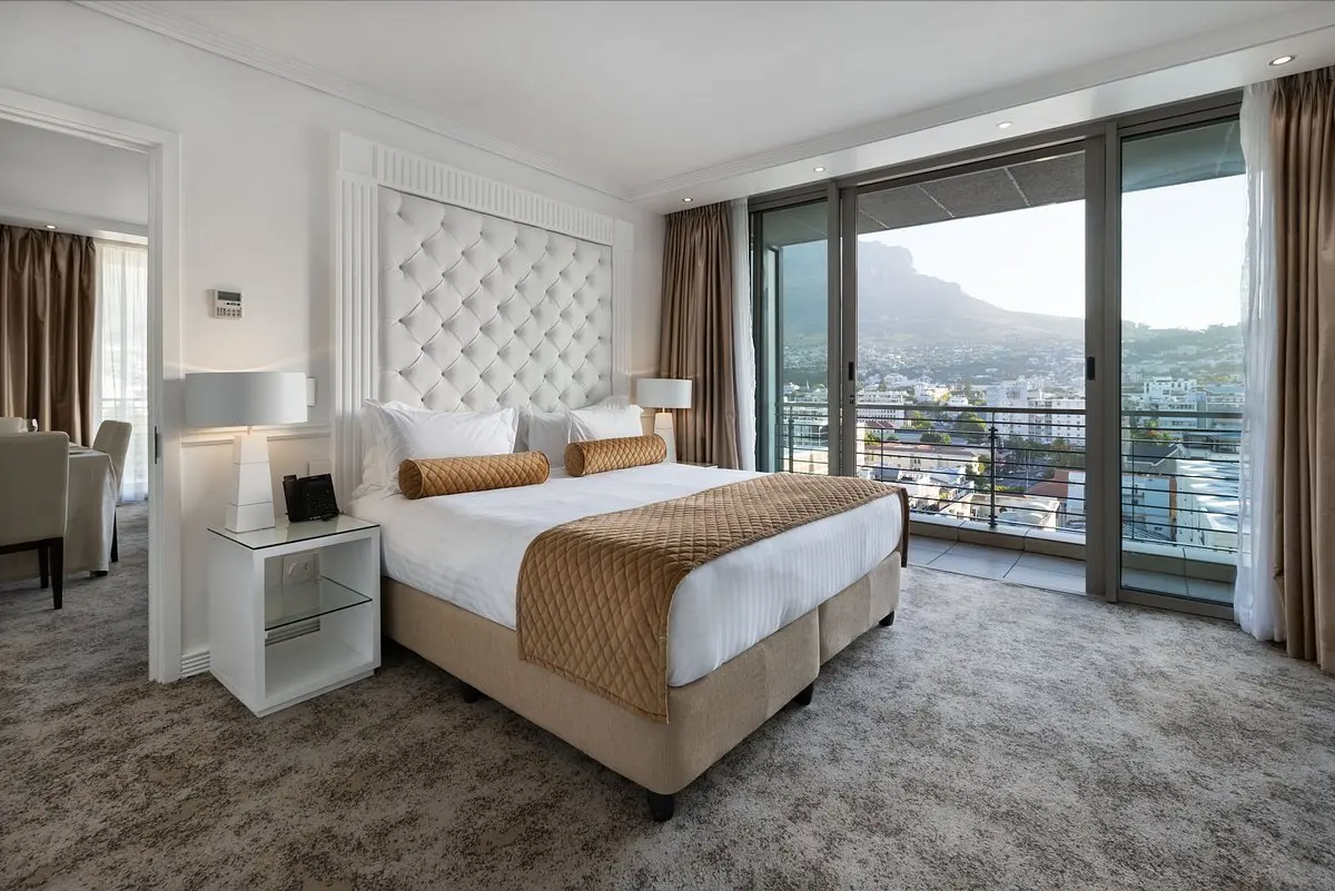 دار ضيافة أنيقة في المدينة مع تراس رائع