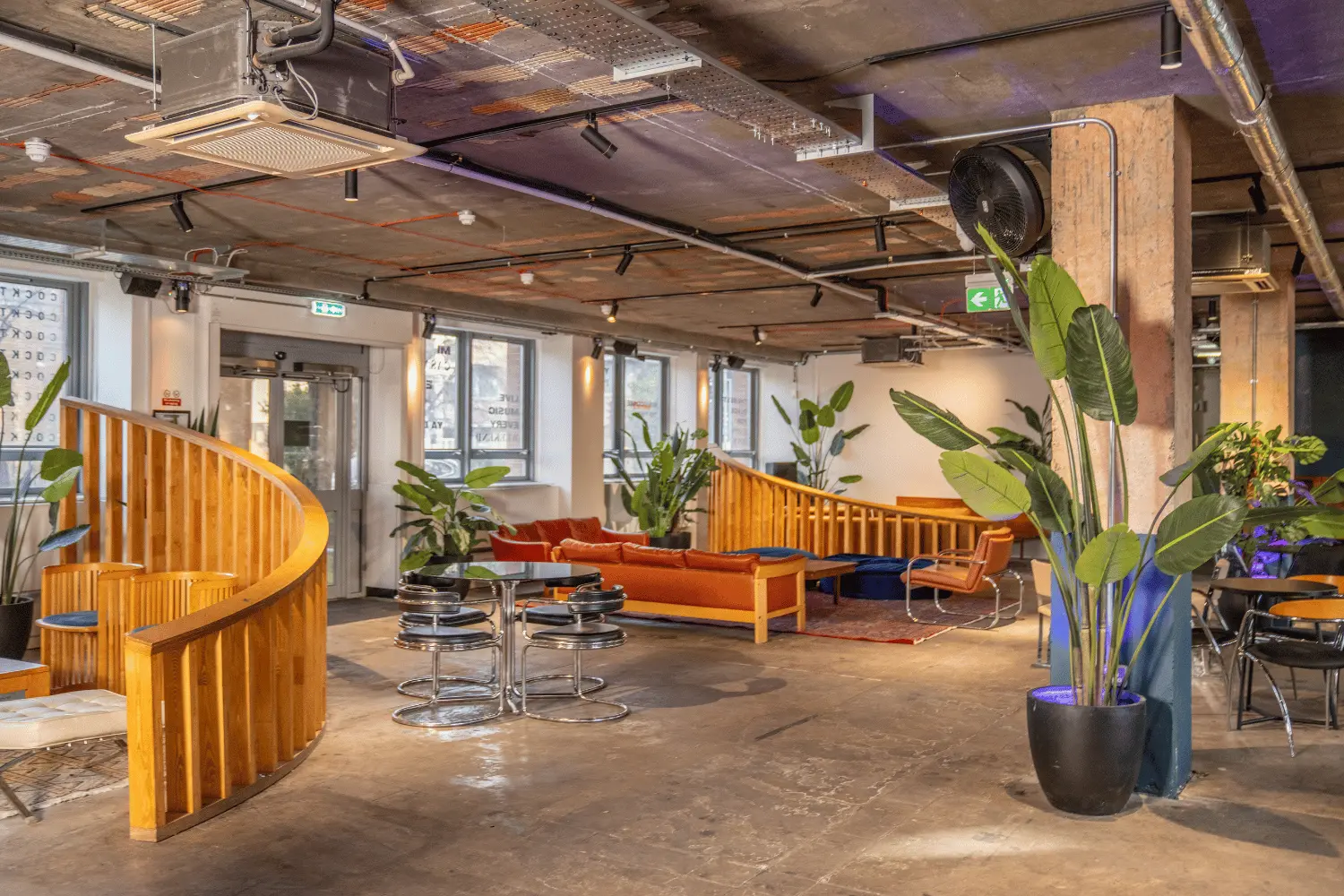 مصنع تعبئة كبير مخصص للمنتجات الغذائية